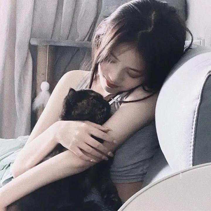 萌宝重生，穿越时空救娘亲